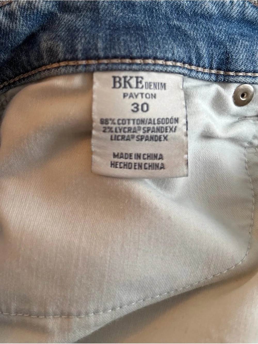 BUCKLE BKE Payton Shorts-  Light Blue Denim - Women’s SIZE 30 - Picture 6 of 6